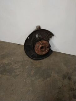 Кулак задний левый Лексус лс / Lexsus LS