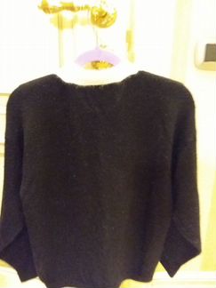 Свитер на р.44-46