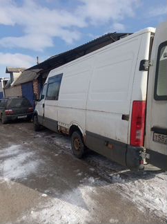 Iveco Daily 2.8 МТ, 2003, битый, 300 000 км