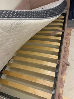 Кровать с матрасом Magniflex