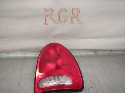 Фонарь задний правый Dodge Caravan 6G72 2000