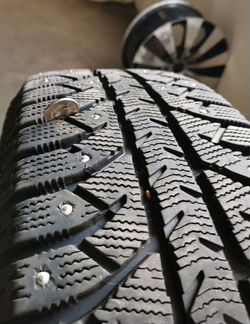 Автомобильные шины зимние Bridgestone
