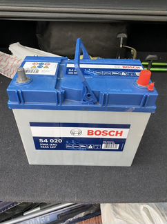 Аккумулятор автомобильный Bosch S4 (020) 12В 45Ач