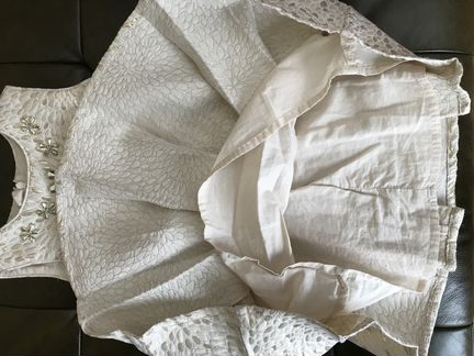 Платье mothercare бежевое с золотом