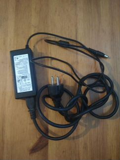 Блок питания для ноутбука