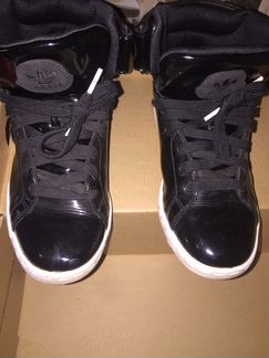 Кроссовки adidas / состояние отличное