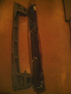 Усилитель бампера KIA sportage 2