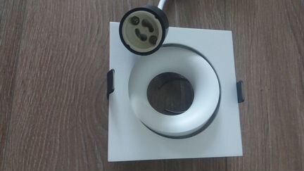 Светильник встраиваемый LeDron DE201