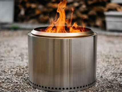 Печка для дома с ветрозащитой