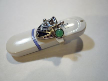 Серебренное кольцо 17,5 р