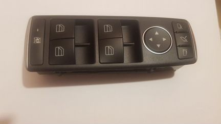 Блок кнопок A16690544009107 Mercedes