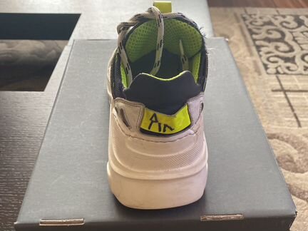 Кроссовки Araia