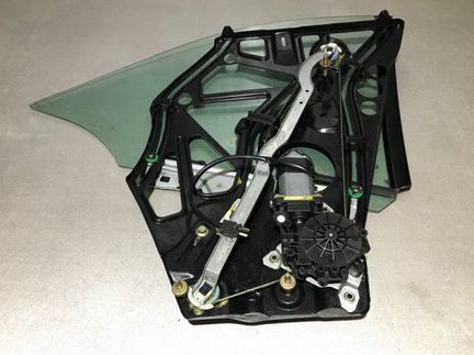 Стеклоподъемник задний левый Mercedes Clk-Class