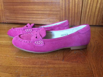 Кроссовки Puma,мокасины,балетки(35,36р) 5 пар 2000