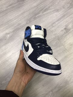 Nike Air Jordan 1 (Найк Аир Джордан 1)