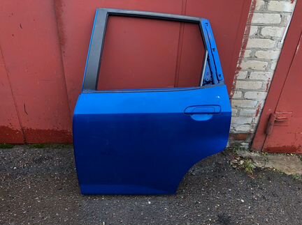 Дверь левая Honda Fit/Jazz 2001-2008