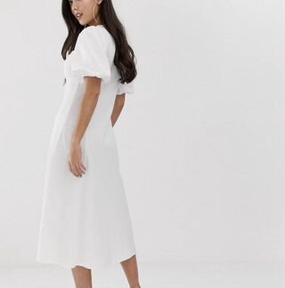 Приталенное платье миди с пышными рукавами