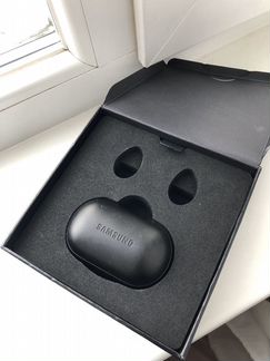 Samsung Gear IconX