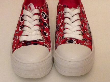 Сникеры/Сникерсы/Кеды Guess Р-р 36