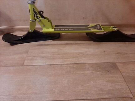 Зимний самокат или снегокат