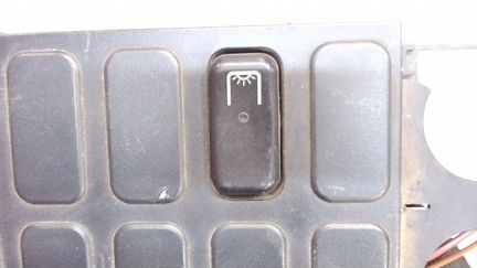 Кнопка (выключатель), Света Mercedes Atego, 2001