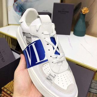 Кроссовки Valentino