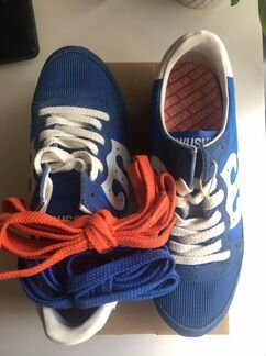 Кроссовки женские 39 размер/ новые