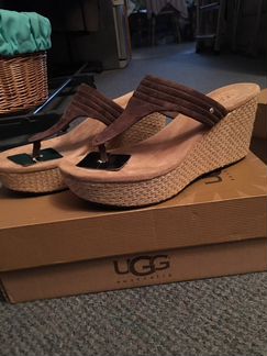 Босоножки сабо UGG размер 37
