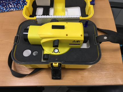 Нивелир оптический Leica Jogger 32