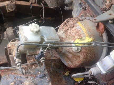 Вакумник Range Rover 1 Classic до 1987г. в