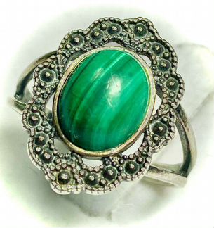 Серебряное кольцо