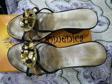 Босоножки кожанные
