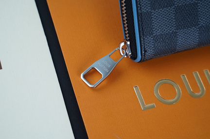 Кошелёк Louis Vuitton