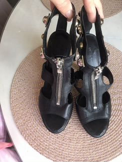 Босоножки bcbg
