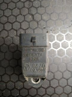 Датчик положения распредвала Mercedes-Benz E-Class