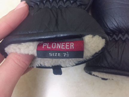 Кожаные варежки