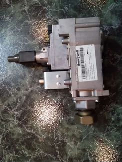 Газовый клапан Honeywell VK4601Q для котла