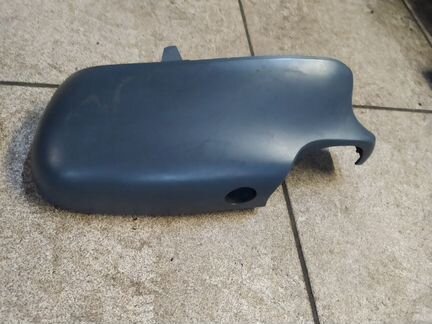 Кожух нижний зеркала Порше Каен 955