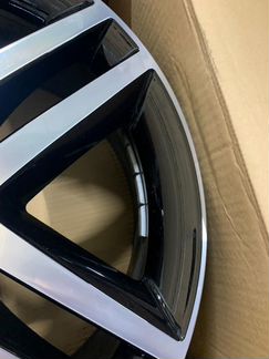 Mercedes W447 V250 диск оригинал А4474014500