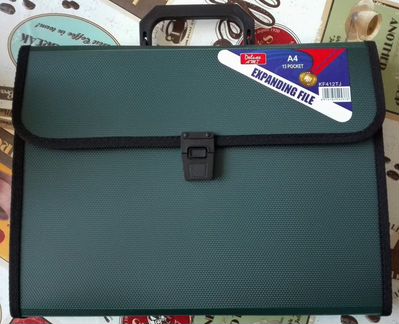 Новый портфель А4 для документов Deluxe Amt (оаэ)