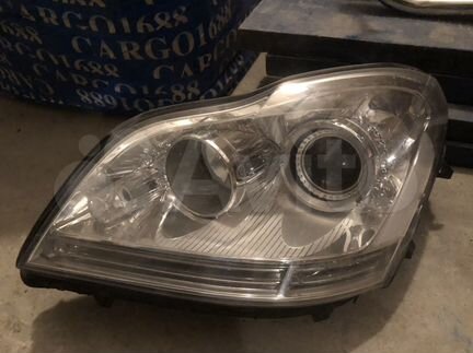 Фара передняя на GL W164