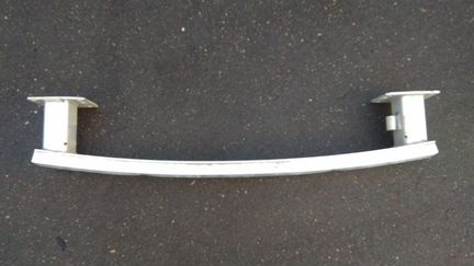 Усилитель бампера заднего Пежо 5008 (2016)