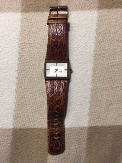 Часы наручные