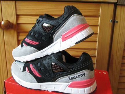 Кроссовки новые фирма,saucony