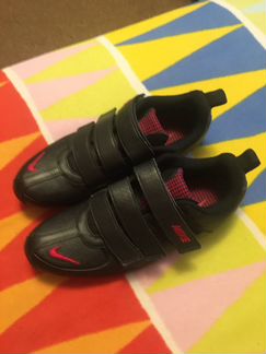 Кроссовки Nike