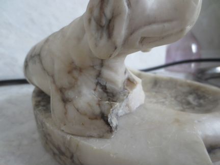 Большая пепельница. Собака. Мрамор. 20-е гг. нэп