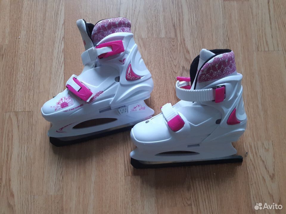 Skates
