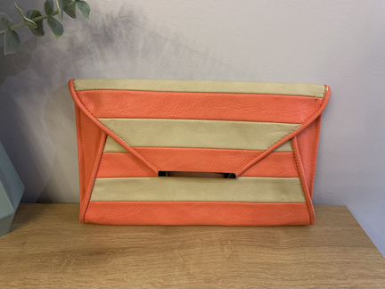 Сумка клатч