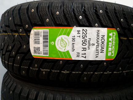 Зимние шины R17 225 50 17 шипы Nokian новые