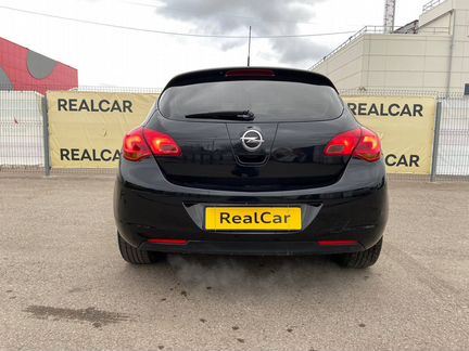 Opel Astra 1.6 МТ, 2011, 185 000 км